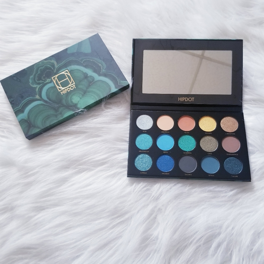Hipdot Cenote eyeshadow palette new
